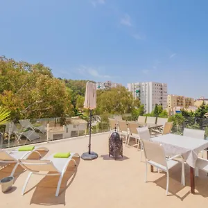 https://malagamanagement-el-montecillo-complex-beach-and-city-villa.es-andalucia.com